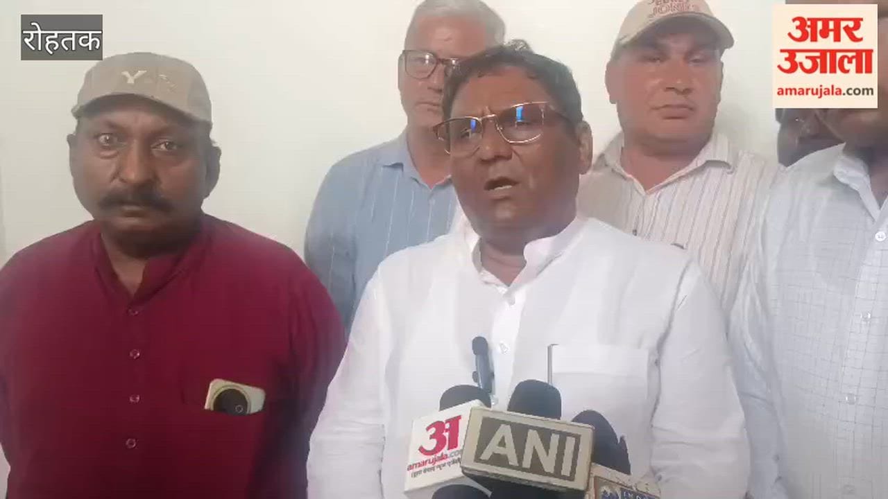 Rohtak sanitation workers have issued an ultimatum to the government until September 2; if their demands are not met, they will stage protests at the residences of ministers.
