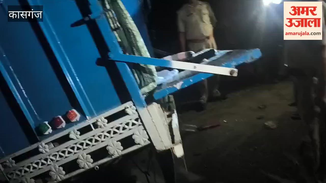 Three killed in collision between pickup vehicle and truck in Kasganj