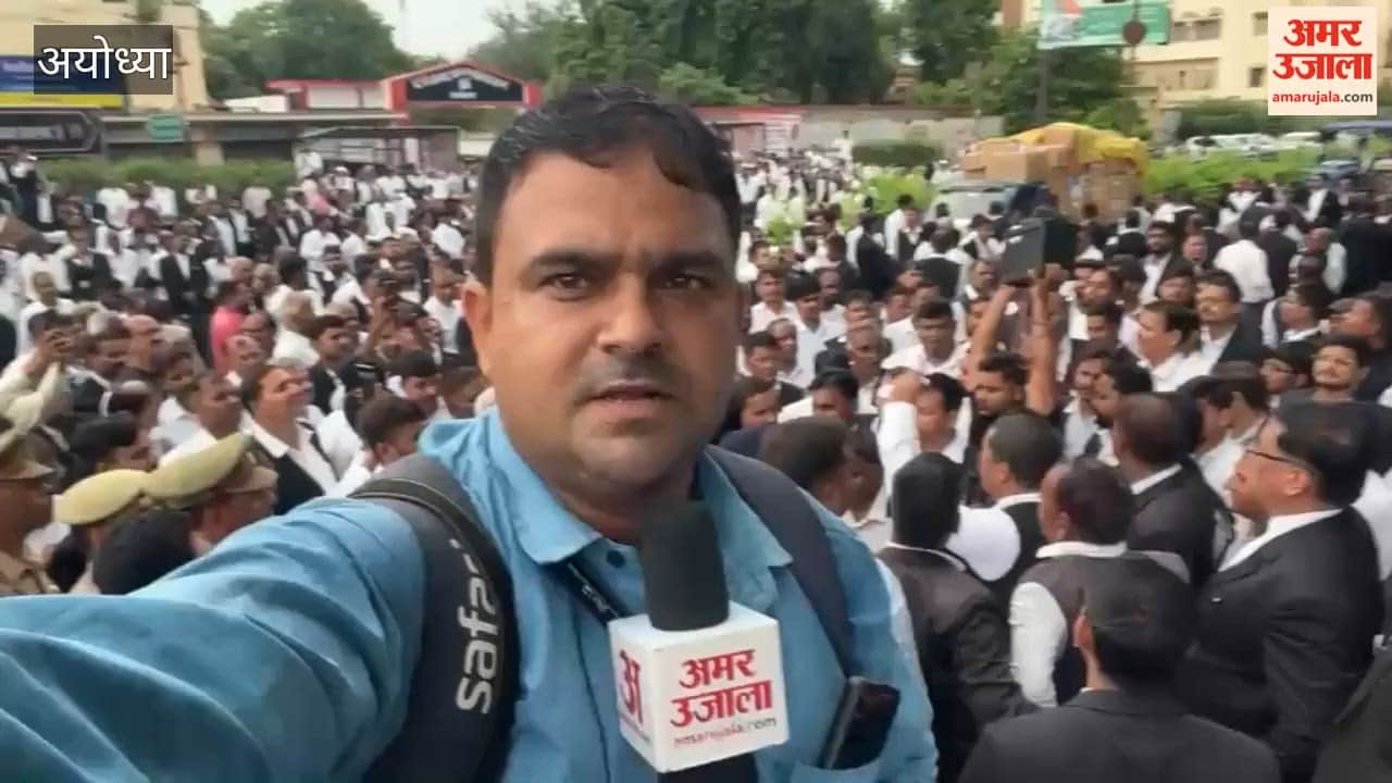 राम मंदिर चढ़ावा चोरी: अधिवक्ताओं की तहरीर पर नहीं दर्ज हुई FIR, आक्रोशित होकर सड़क पर उतरे
