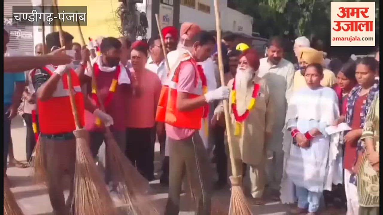 Speaker Kultar Singh Sandhwan launched a cleanliness and sanitation drive in Kotkapura.