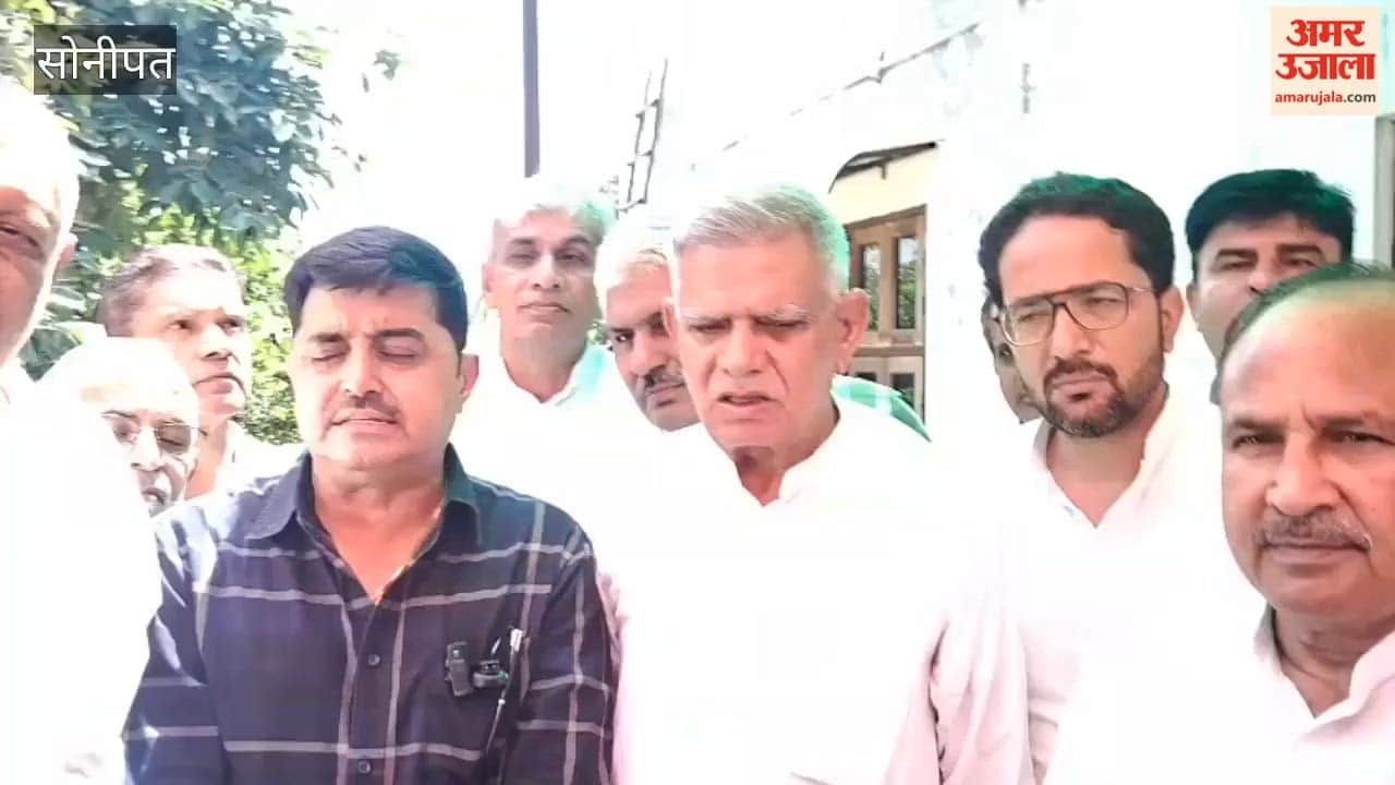 In Sonipat, INLD leader and former MLA Ramphal Kundu leveled corruption allegations against the BJP and held a meeting with party workers regarding the upcoming rally in Nuh.
