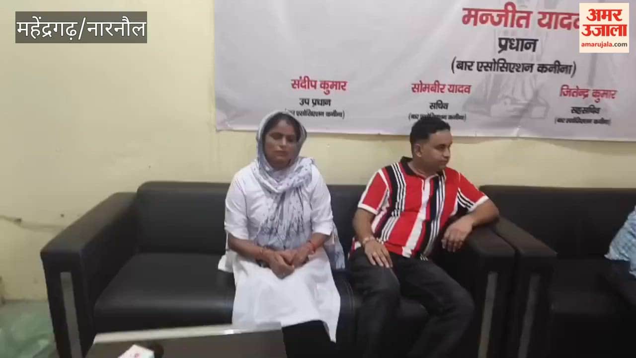 The nomination process for the upcoming Kanina Bar Association elections in Mahendragarh has begun; five candidates are in the fray for the post of President, while candidates for two other posts have been elected unopposed.
