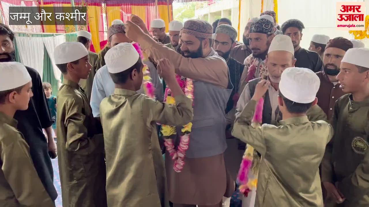 One-Day Sufi and Hifz Dastar Conference Begins in jamia Shabria Kanzul Imaan