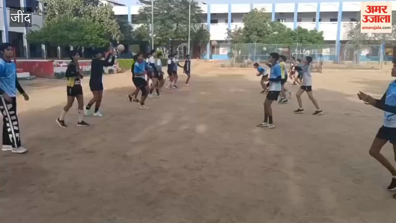 A women's senior handball competition was held at Saraswati Senior Secondary School in Danoda, Jind, on National Sports Day.