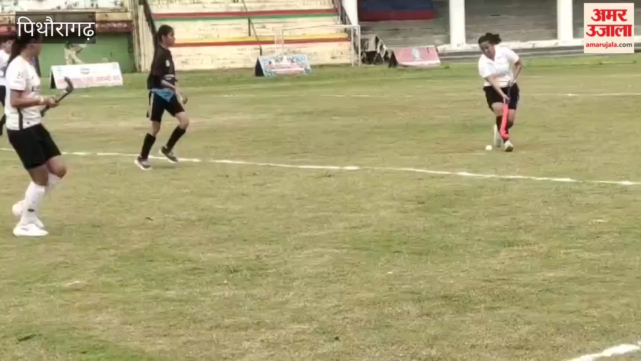 Degree College 'A' became the hockey champion in the open girls' category.