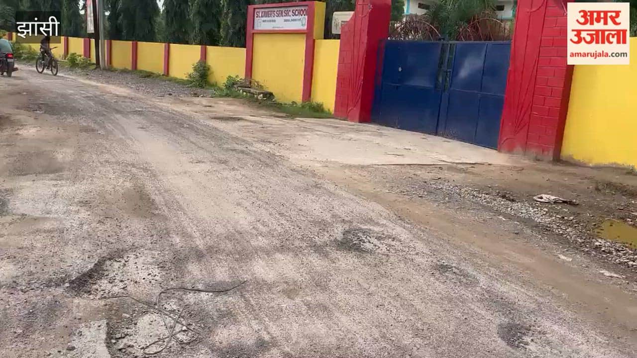 Incomplete construction on the Sukuwan-Dhukuwan road; accidents occurring frequently, two deaths reported.