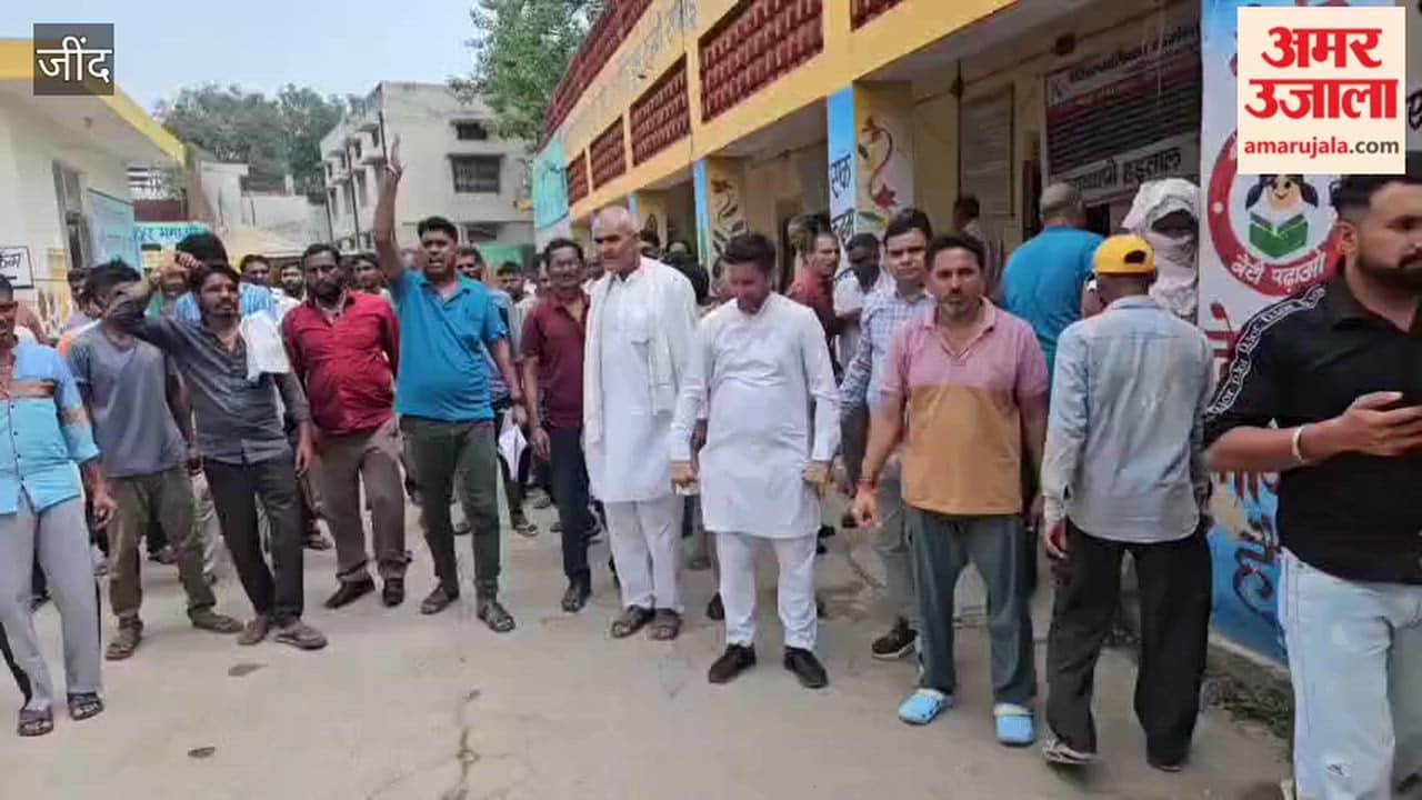 Employees staged a protest in Narwana, Jind, by burning copies of a government order.