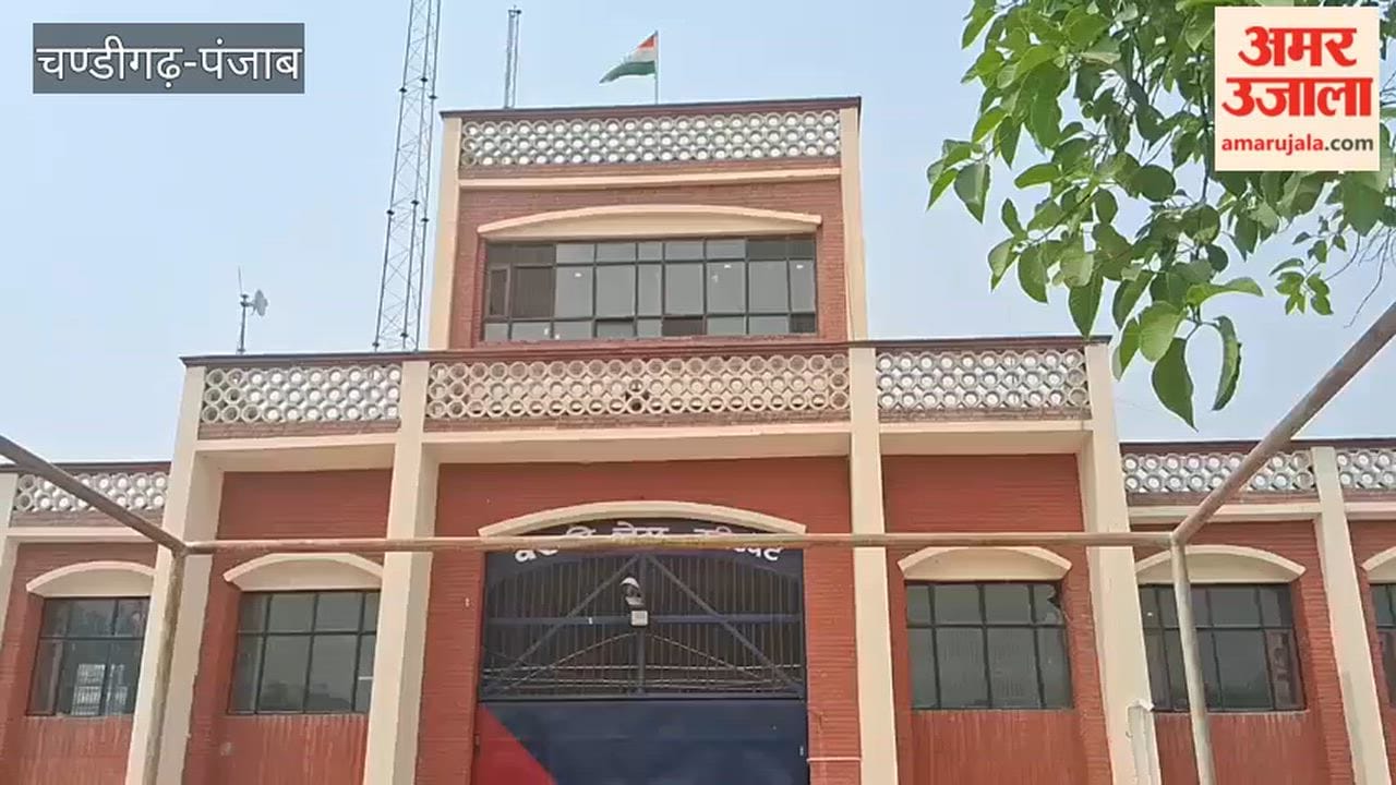 3 mobile phones and 2 SIM cards recovered from Faridkot Jail; case registered against four individuals.
