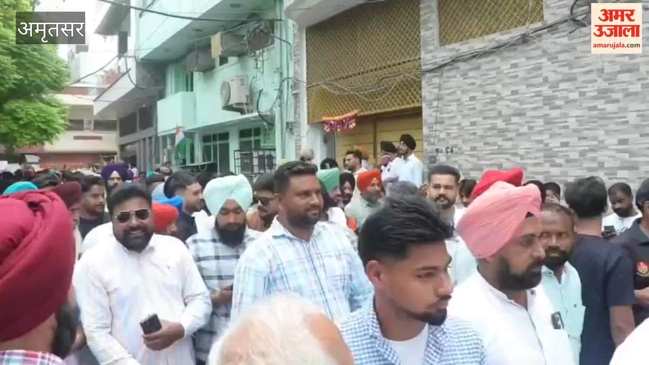 AAP stages a massive protest outside MP Tarun Chugh's residence in Amritsar; questions raised against BJP MPs.