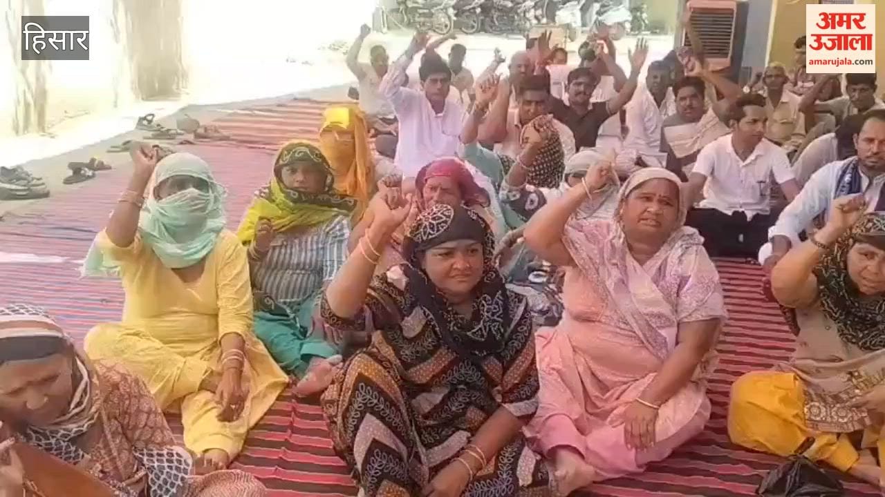 27th day of sanitation workers' strike in Hansi; protest against the government.