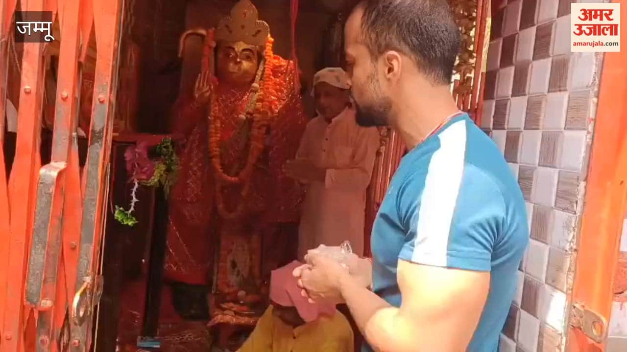 Jammu: Preparations for Ramlila kick off in Reasi with the 'Dhwaj Bandhan' ceremony; the city resounds with chants of victory.