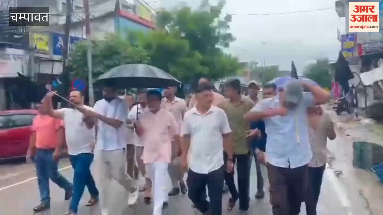 Congress workers detained while going to protest against CM programme in banbasa