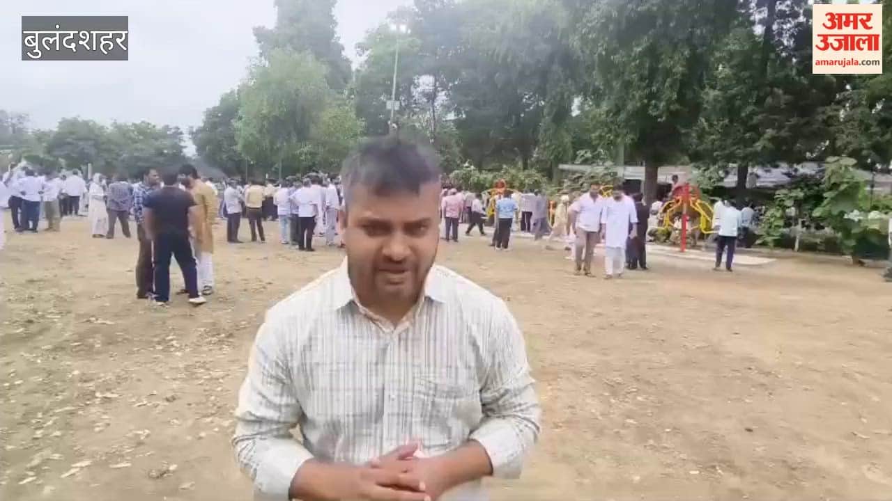 Bulandshahr MLA Anil Sharma cremated with state honors