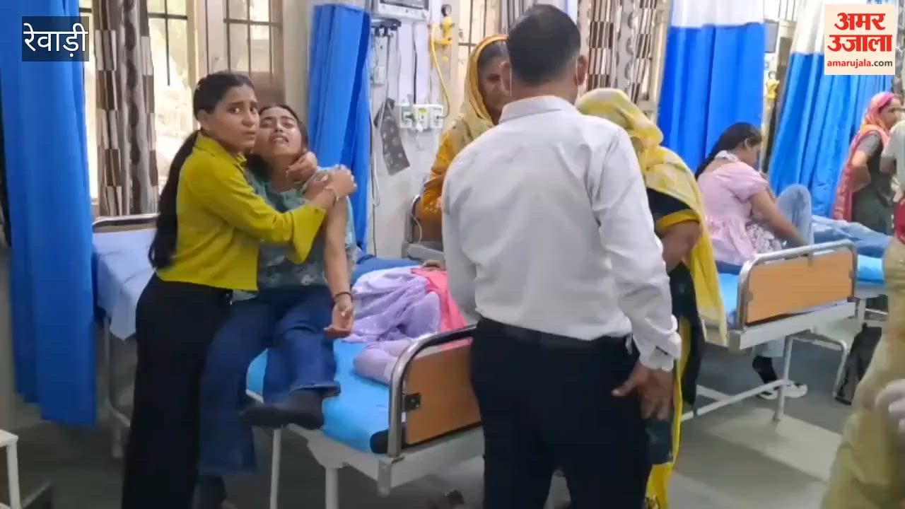 Rewari: Auto-rickshaw carrying female students overturns after colliding with a car at the Sector-18 turn; 12 injured, three in critical condition.