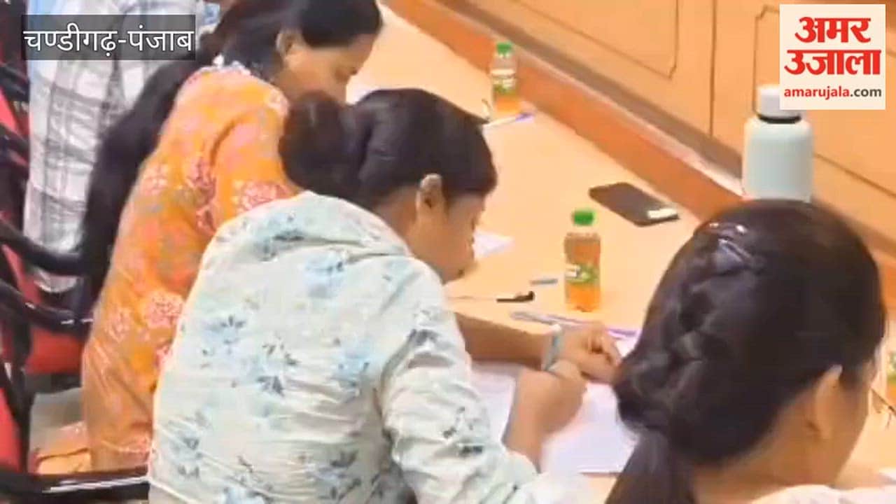 Hindi essay competition organized at the Ferozepur Railway Division office as part of 'Rajbhasha Pakhwada'