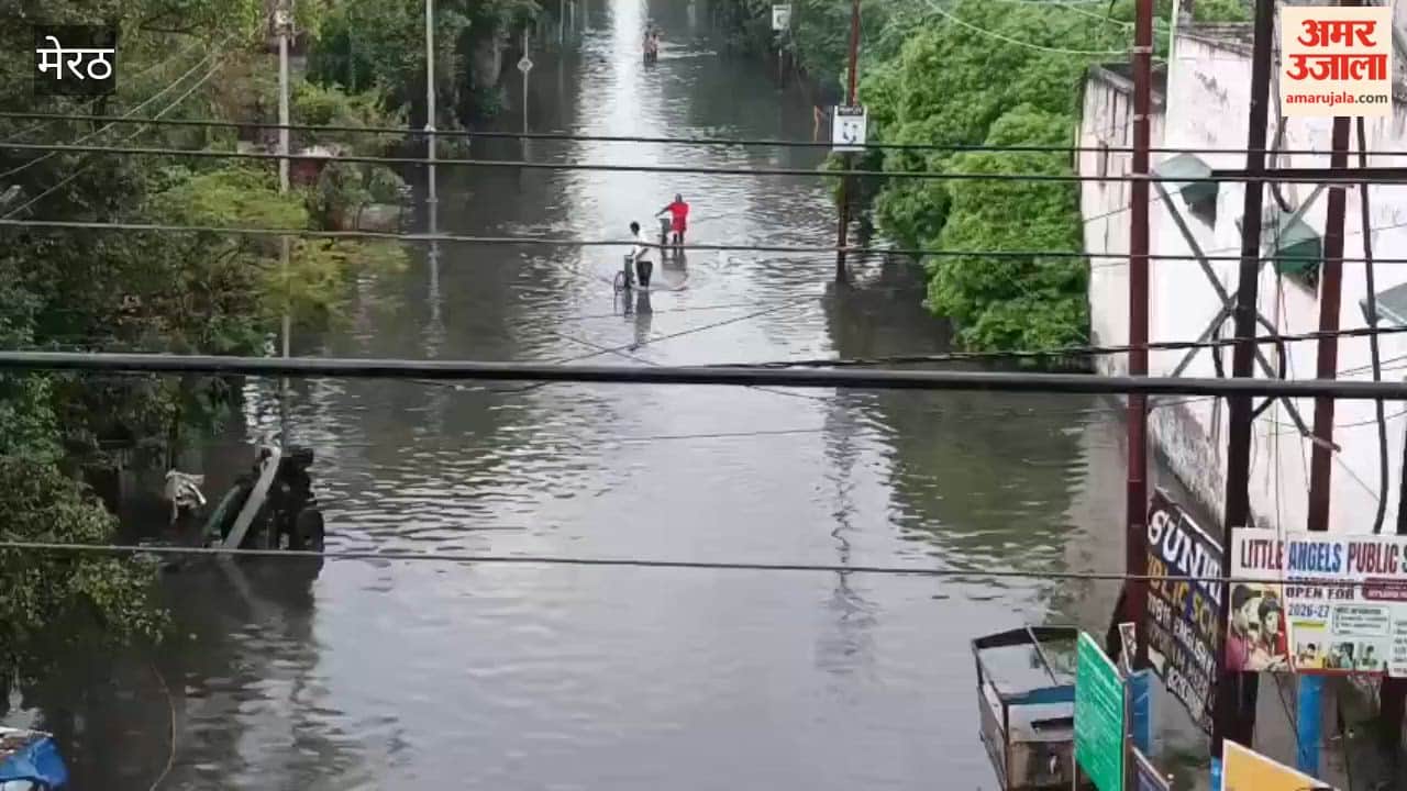 Like every time after the rain, there was waterlogging in the sports complex, the Municipal Corporation slept peacefully.