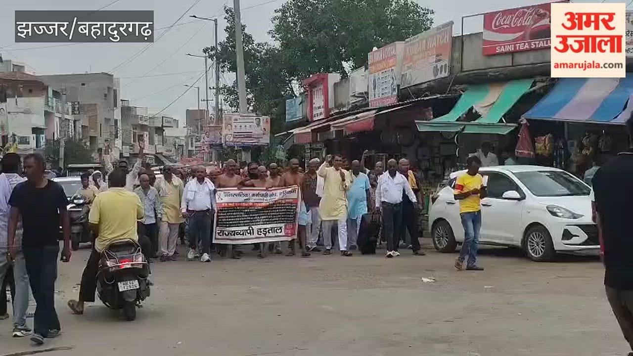 Sanitation workers in Jhajjar took to the streets bare-chested and with their heads shaved.