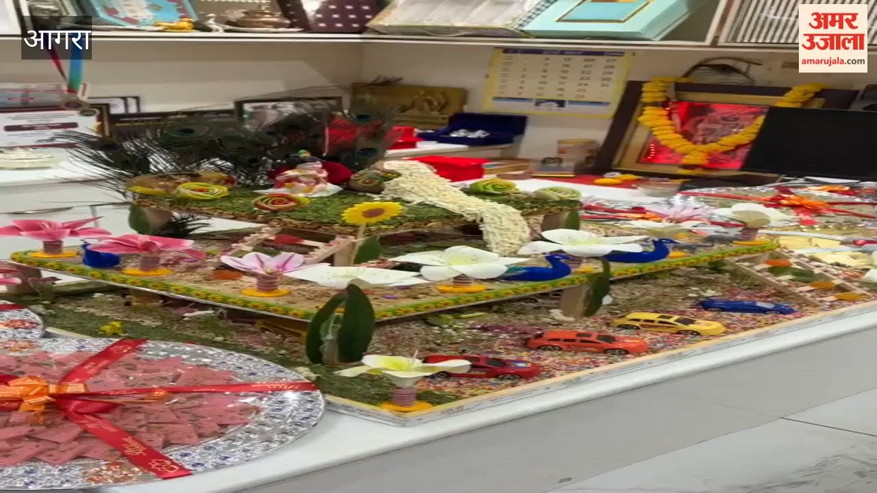 31-Kg Three-Tier Cake Prepared in Just 12 Hours for Krishna’s Birthday at Banke Bihari Temple