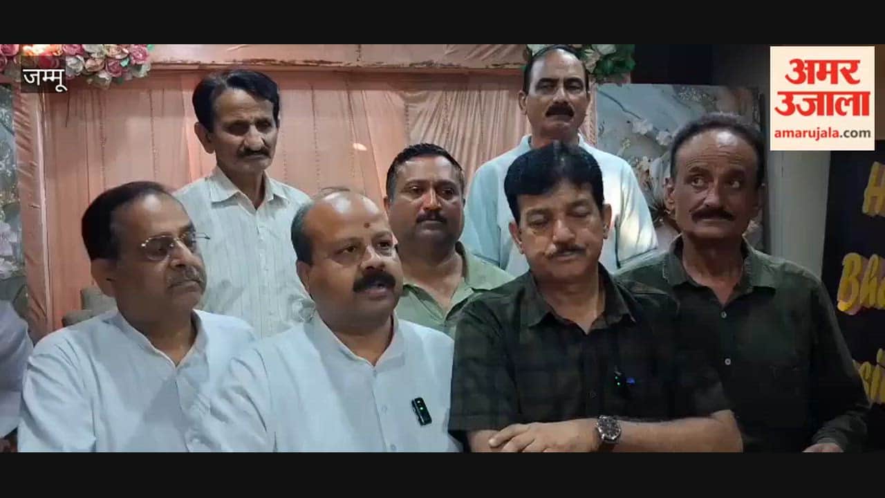 Congress press conference regarding the demands of medical staff and intern doctors.