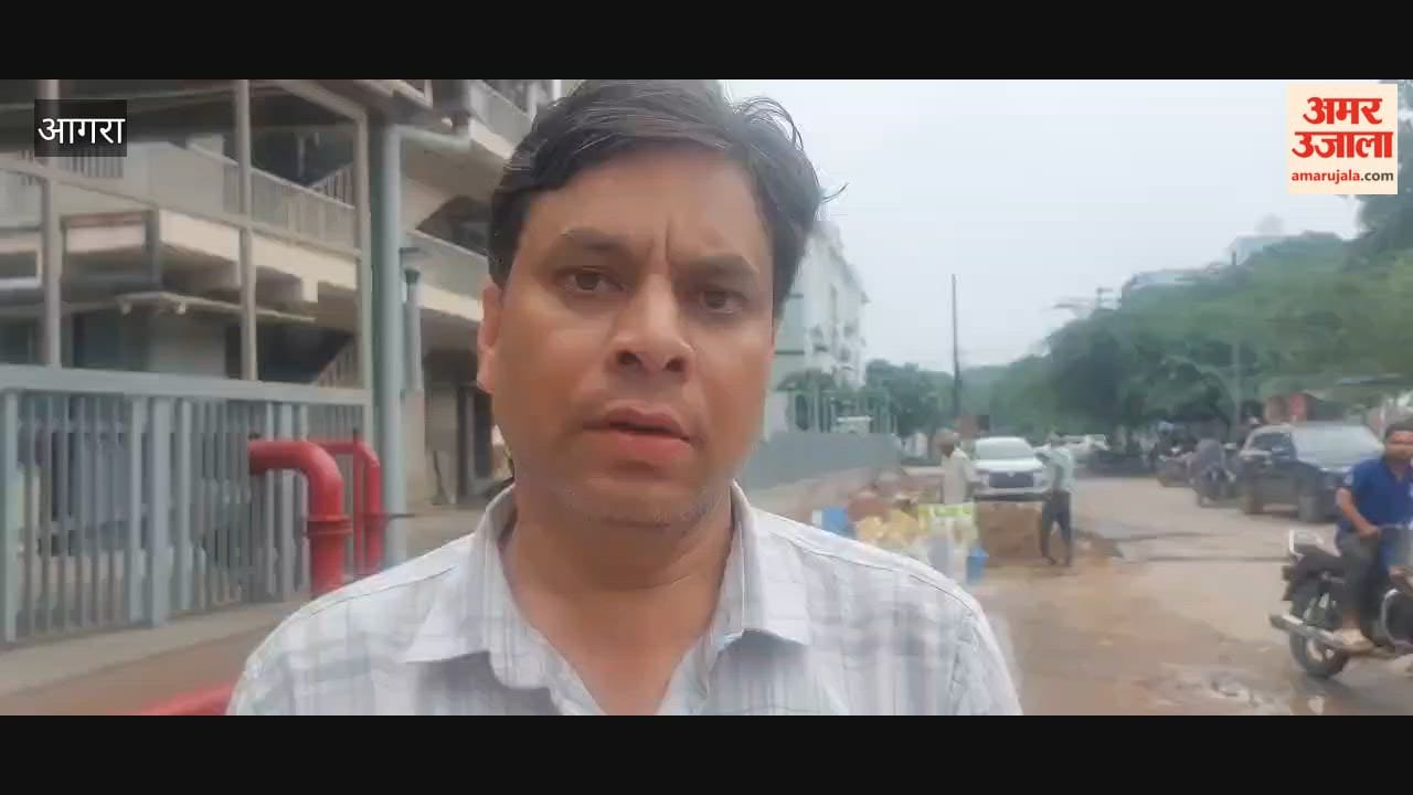 Man Accuses Married Lover of Pressuring Him for Gender Transition, Fleeing with ₹4 Lakh and Bullet Bike