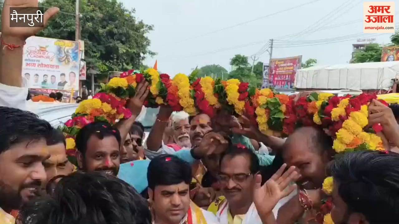 Janmashtami procession taken out with great fanfare devotees accorded it grand welcome