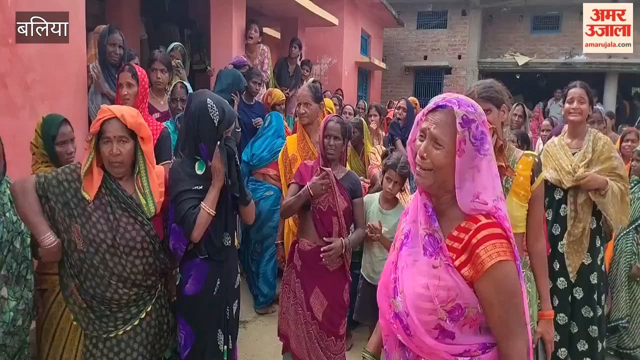 Manish was on his way to Pune; youth dies after falling from moving train