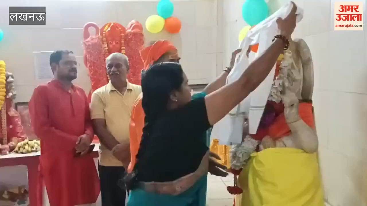 लखनऊ में भूइहारे बाबा ट्रस्ट मंदिर में धूमधाम से मनाया जा रहा छह दिवसीय जन्माष्टमी उत्सव
