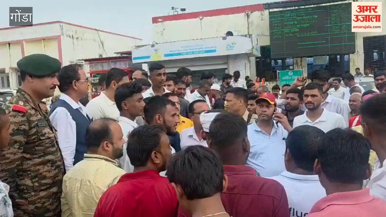 12 साल सेना में सेवा के बाद गोंडा पहुंचे मेजर प्रभाकर, रेलवे स्टेशन पर हुआ भव्य स्वागत