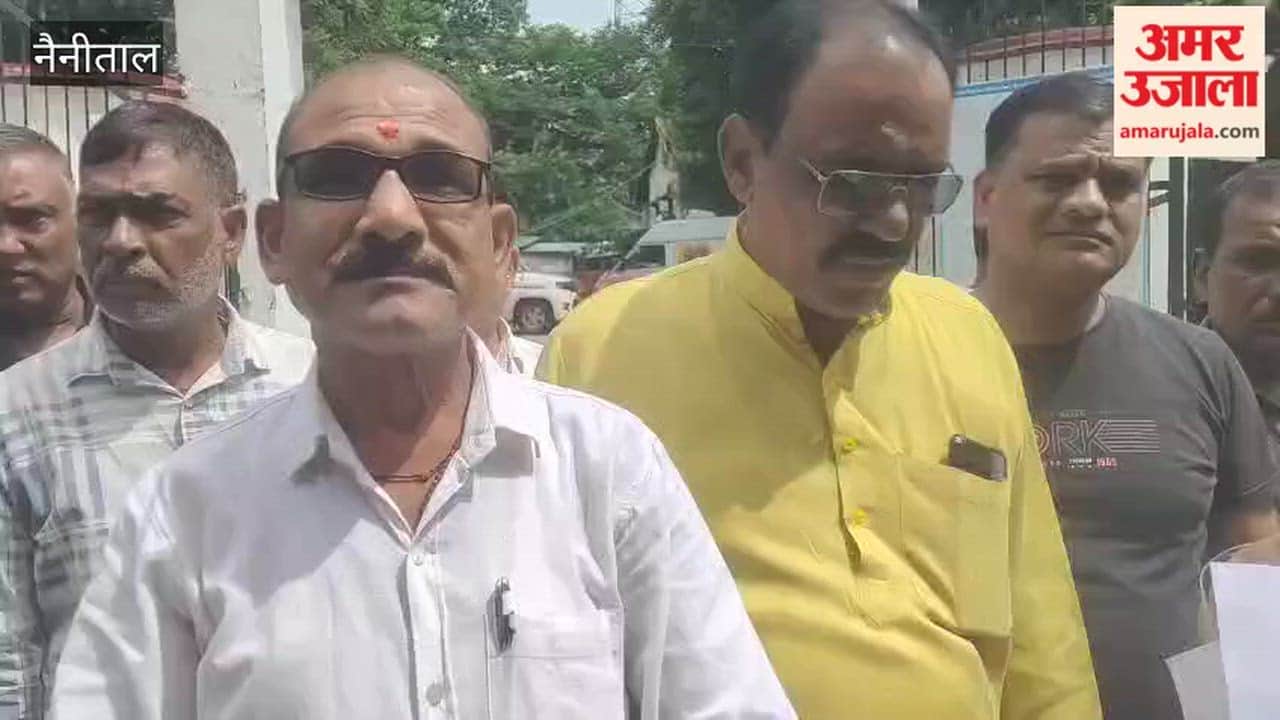 Valmiki community comes out against the person who filed an FIR against Rahul Gandhi in haldwani