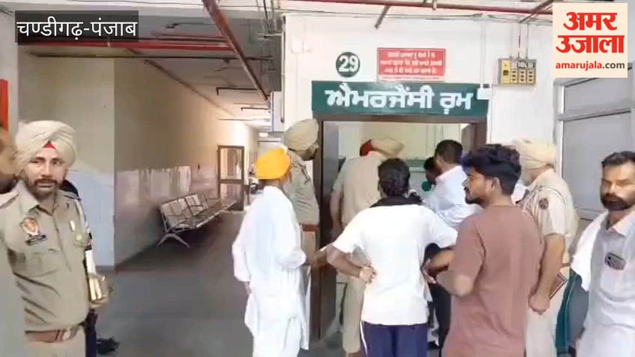 Firing in Zira's Malle Shah village; four members of the same family injured.