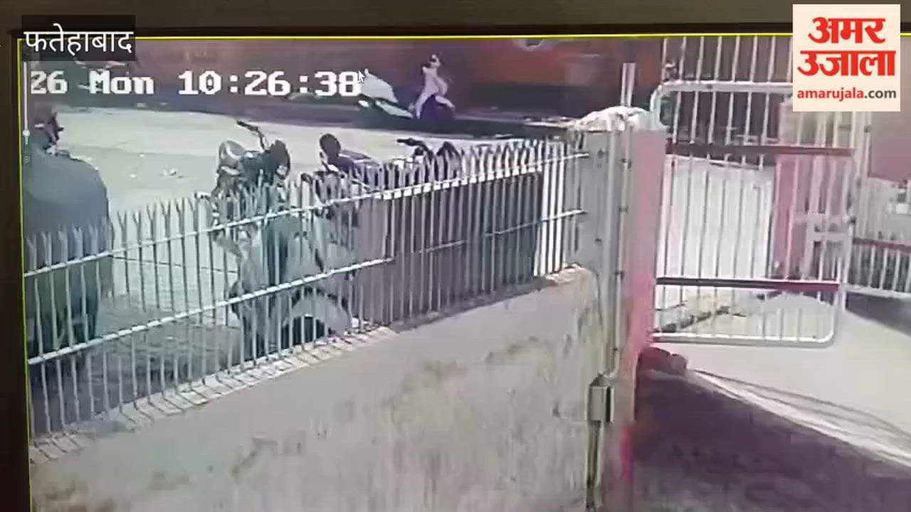 Motorcycle stolen in broad daylight in Tohana; bike swiped from outside the post office.