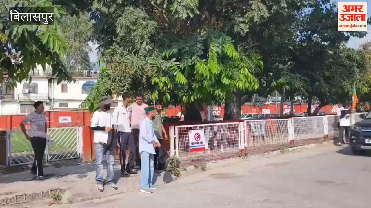 barmana jairam thakur black flags congress acc transporters