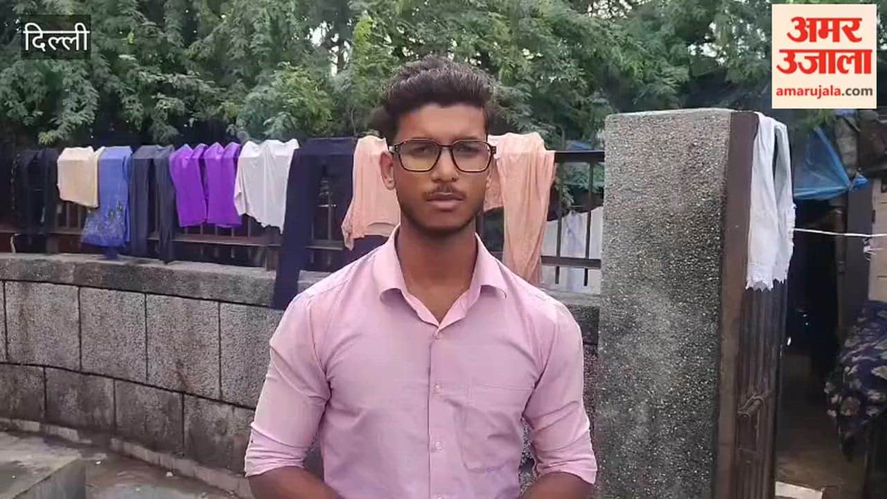 Residents near Geeta Colony have been deprived of water for two months