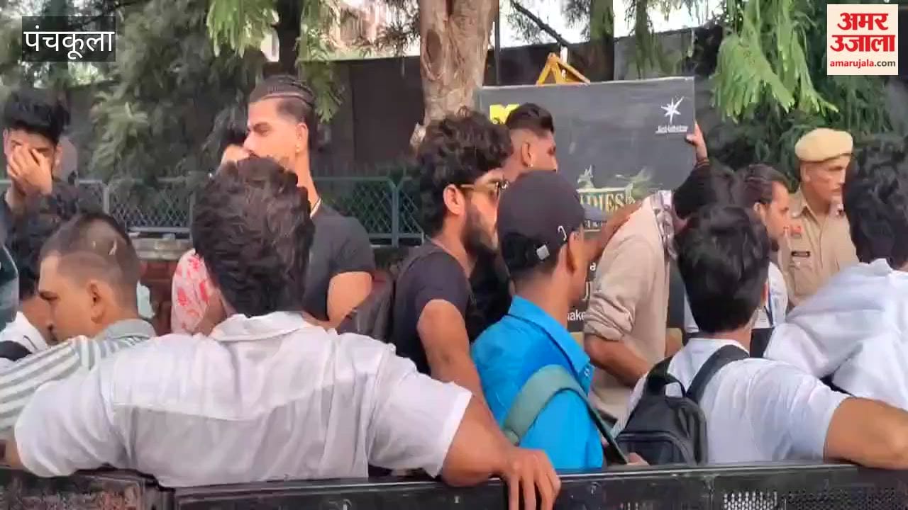 'Roadies' auditions held at Indradhanush Auditorium, Sector 5, Panchkula; youth from across the country arrived to participate.