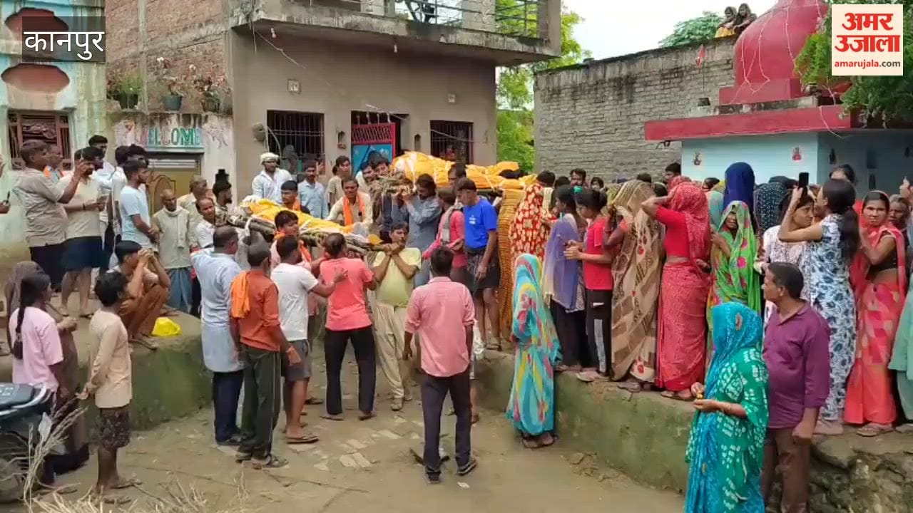 Three daughters depart forever alongside their father; the entire village is moved to tears