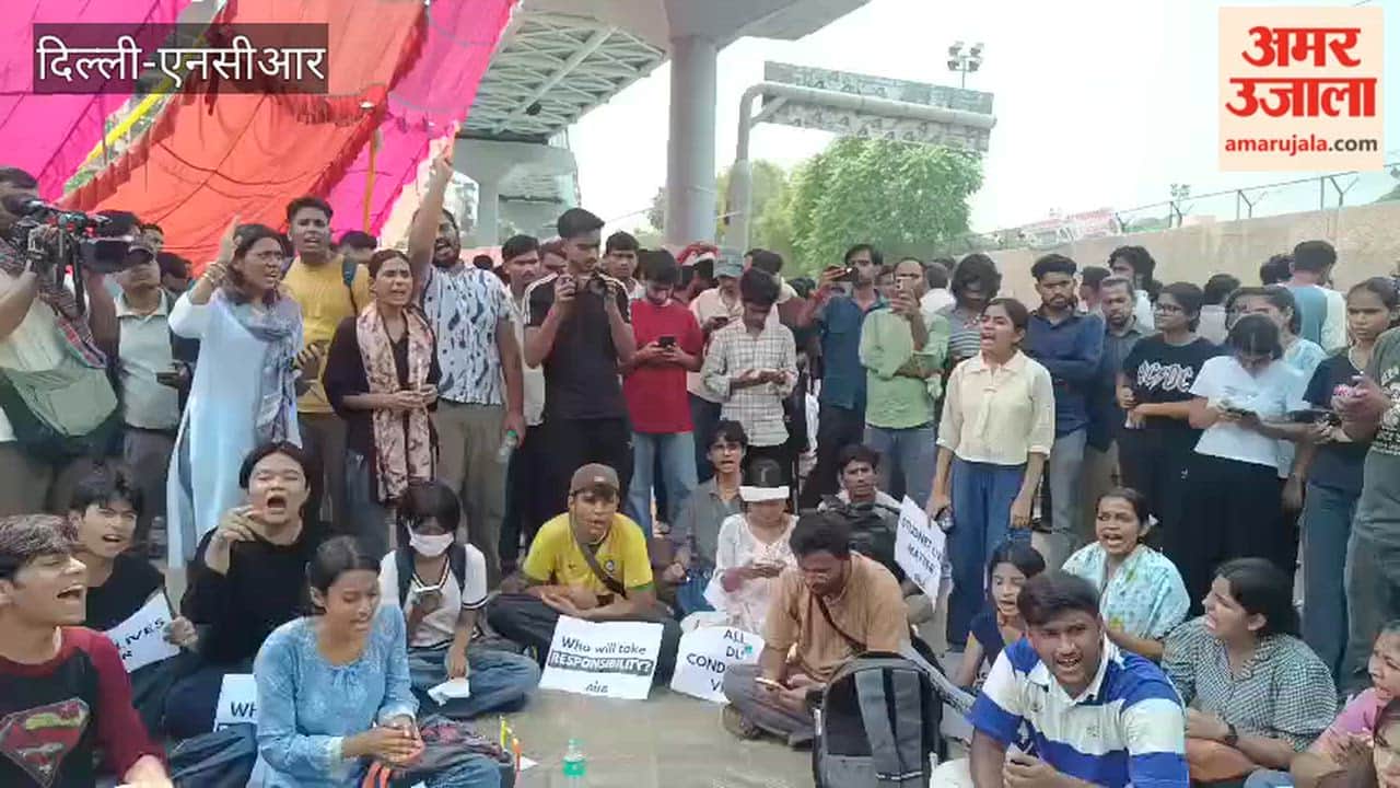 Students protest over hostel demand