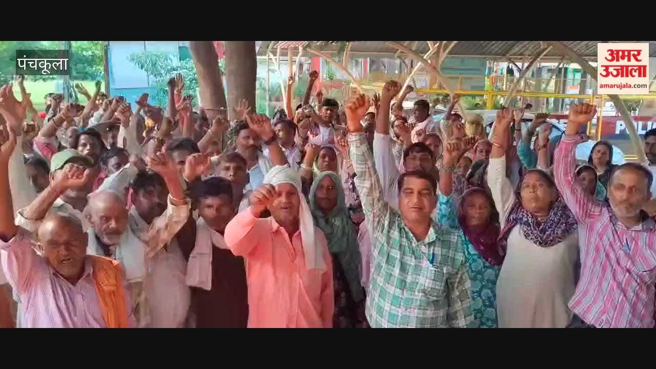 Sanitation workers' protest in Panchkula Sector-14