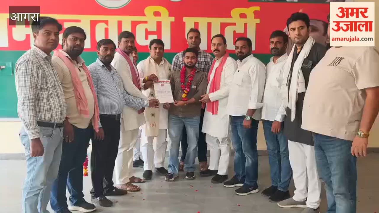 Subhash Baghel appointed District Vice President of Youth Brigade welcomed at SP office