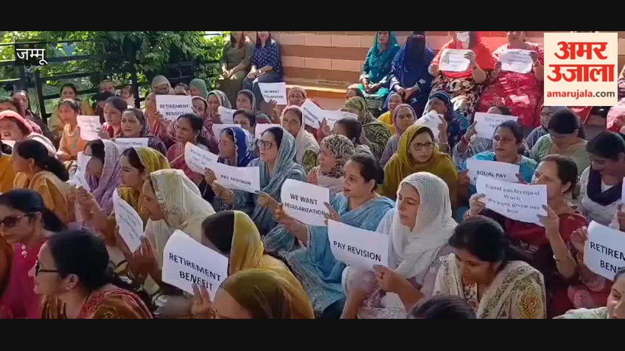 NHM employees' 72-hour strike continues in Rajouri; health services affected.