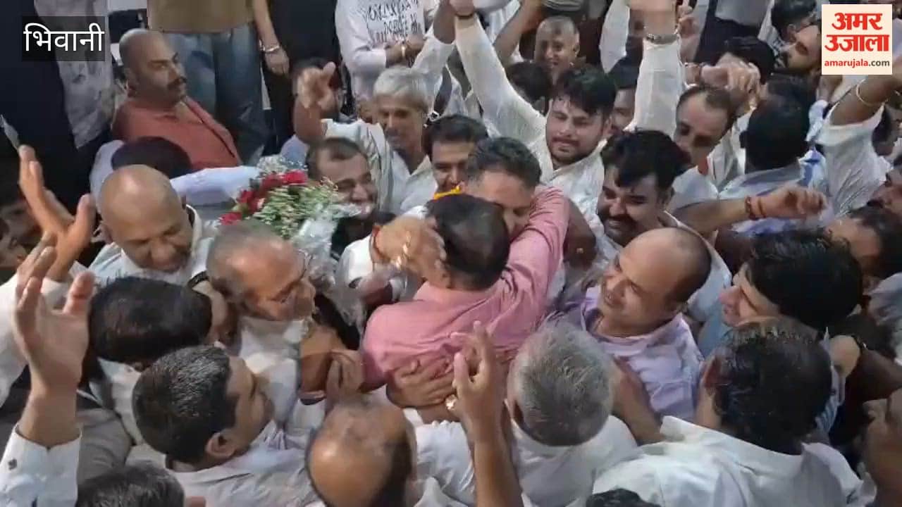 Bhiwani: Yudhishthir Vats becomes District Bar President after defeating Vikas Budania by 37 votes.