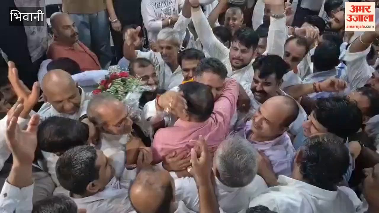 Bhiwani: Yudhishthir Vats becomes District Bar President after defeating Vikas Budania by 37 votes.