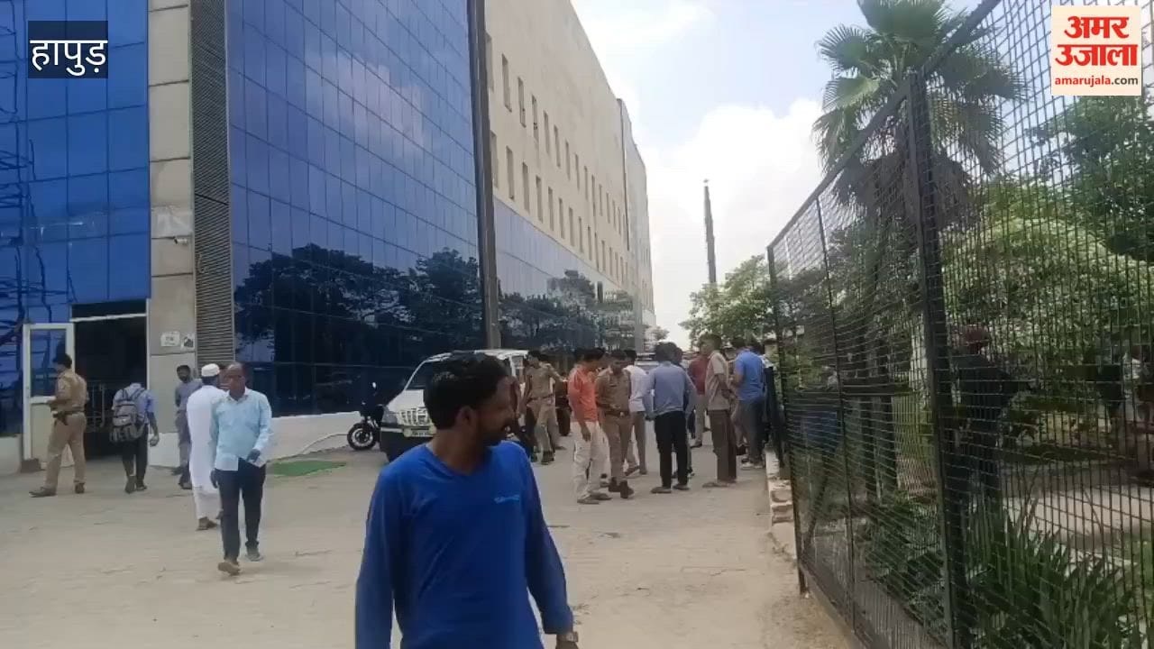 Constable on guard duty at police station committed suicide by shooting himself with his rifle