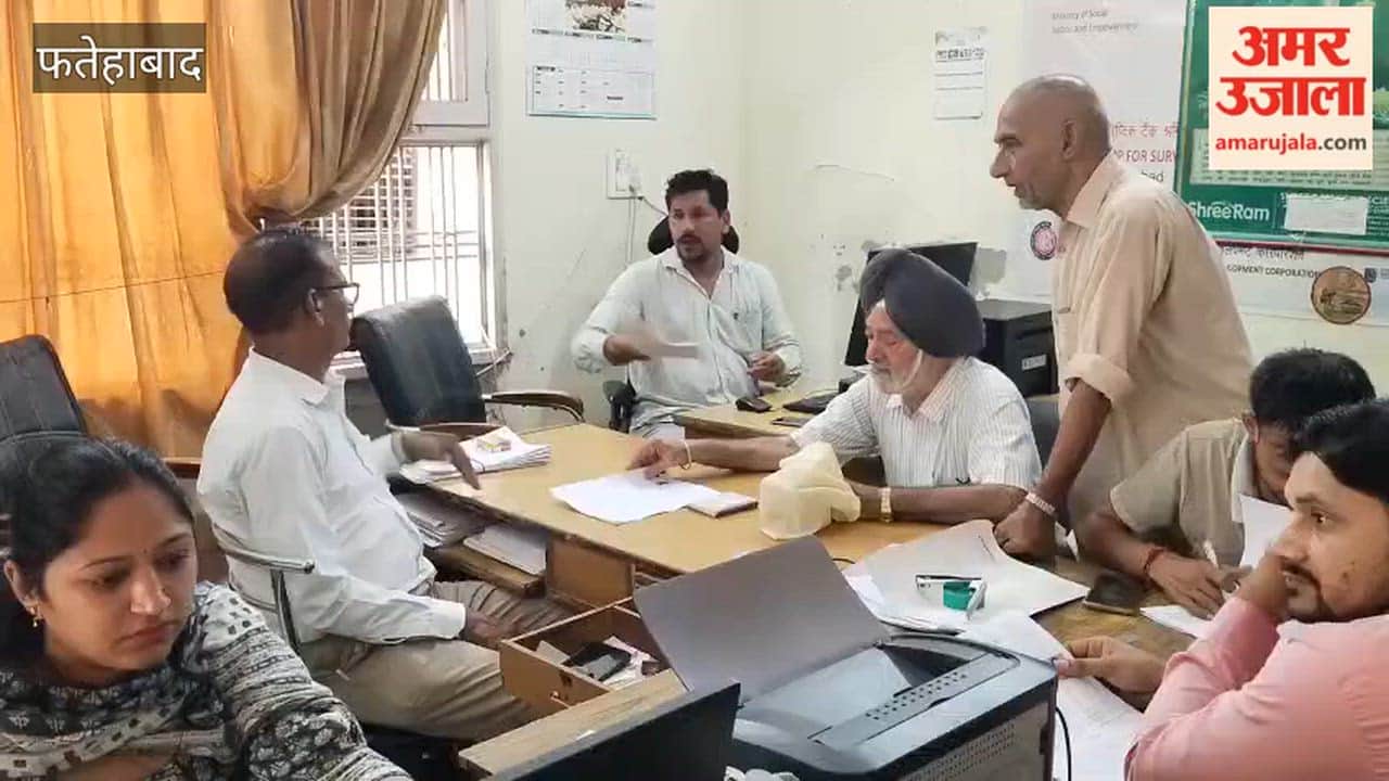 camp was organized at the Public Health Department office in Fatehabad on a holiday to regularize illegal connections