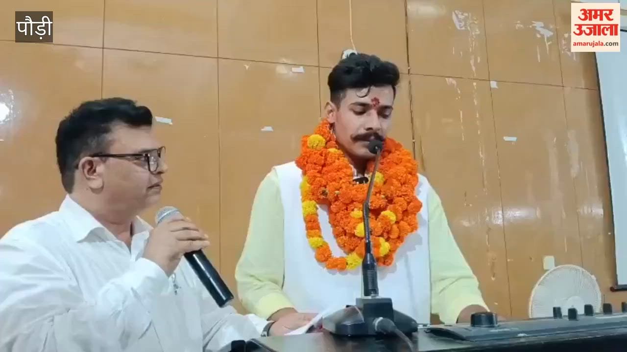 Garhwal University student union office-bearers took the oath Srinagar Garhwal