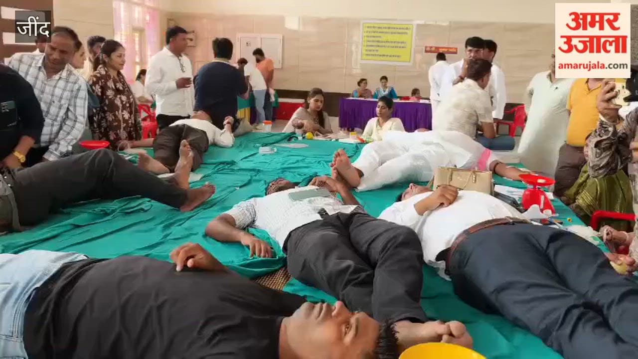 Deputy MS Dr. Rajesh Bhola organized a third blood donation camp at the Civil Hospital in Jind in memory of his parents.