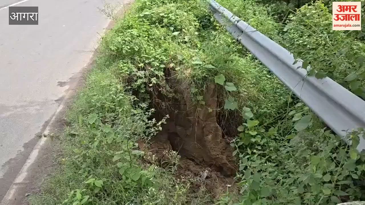Road caves in due to rain on Fatehabad-Firozabad route deep pothole formed