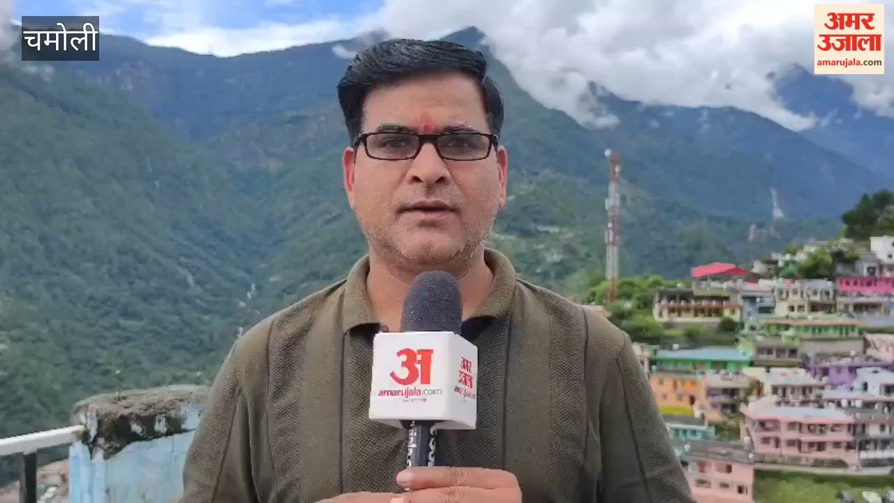 Chamoli: Differently-abled Dharam Singh moves forward with devotion during the Maa Nanda Jaat pilgrimage