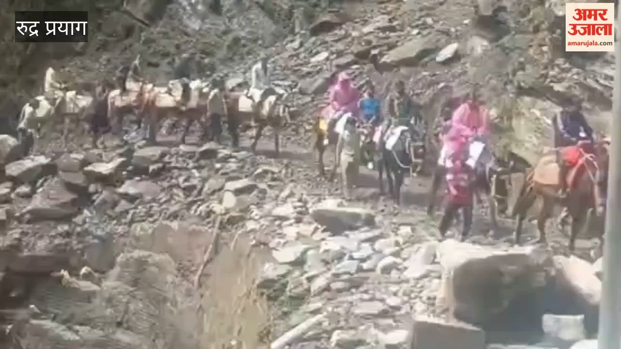 Rudraprayag:Footpath restored at Chirbasa; pilgrims set off for Kedarnath