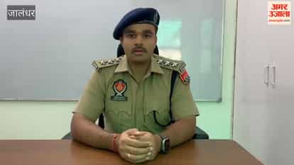Thieves target car parked outside a house in Jalandhar; attempt made to steal after breaking the window; police are examining CCTV footage.