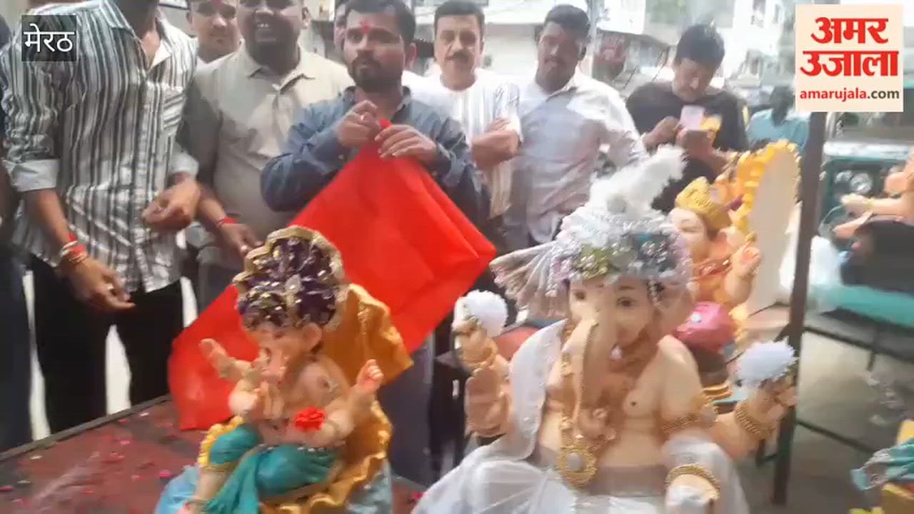 Ganesh Utsav Celebrations Begin in Meerut’s Thapar Nagar with Devotees Welcoming Lord Ganesha